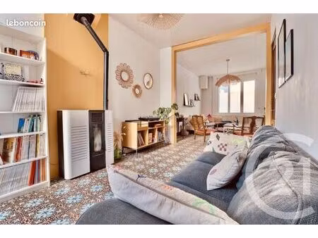 maison 7 pièces 184 m²