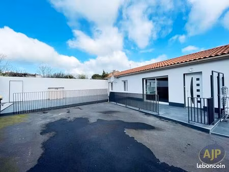 maison 8 pièces 204 m²