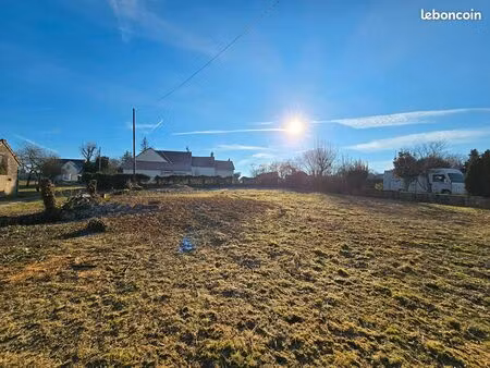 terrain 713 m² provins