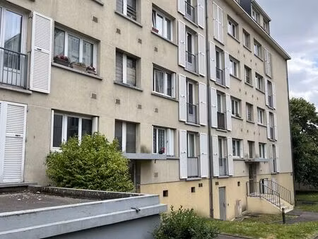 appartement 4 pièces 74 m²