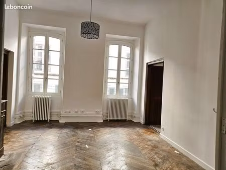 appartement 3 pièces 75 m²