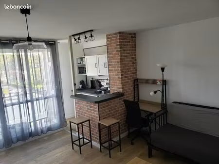 loue appartement meublé 30 m2