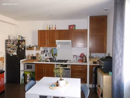 duplex. 56 m². 2 chambres