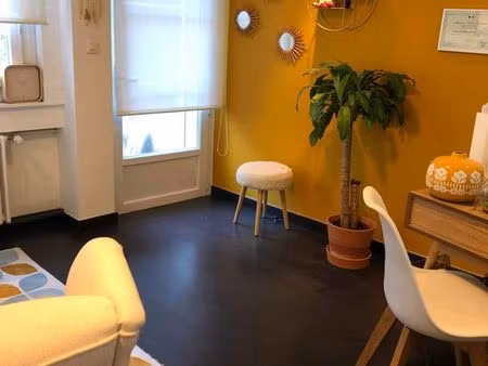 location bureau local tours jaurès