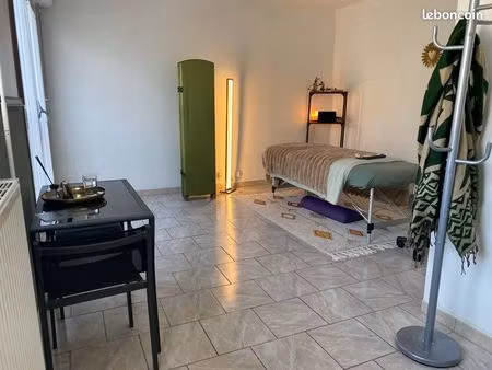 cabinet- bureau partagé tours 25m2 à louer