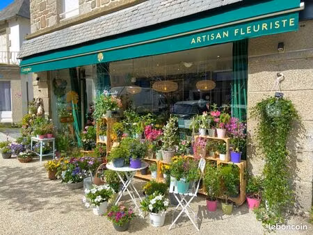 ? emplacement n°1 – local commercial premium – pleurtuit centre