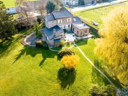 belle propriété avec maison de 203m2 sur 7231m2