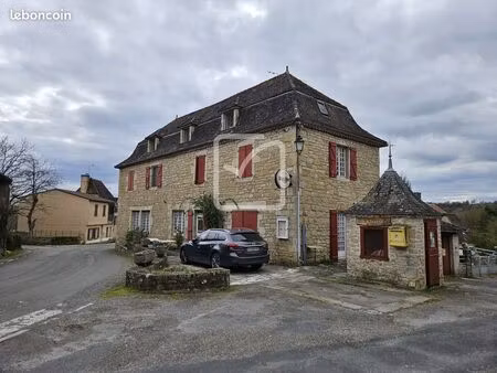 maison 12 pièces 350 m²
