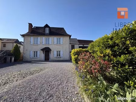 maison de village 6 pièces 144 m²