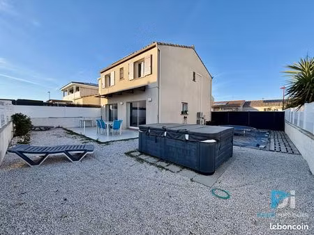 villa 5 pièces 110 m²