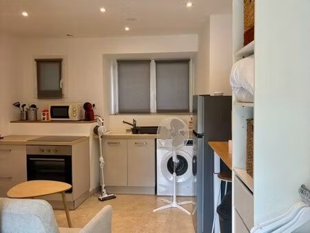 studio 20 m2 vue sur lac