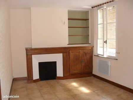 location appartement c centre de pontlevoy )