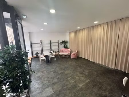 local éphémère paris temple