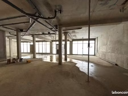 local commercial 248 m² sceaux