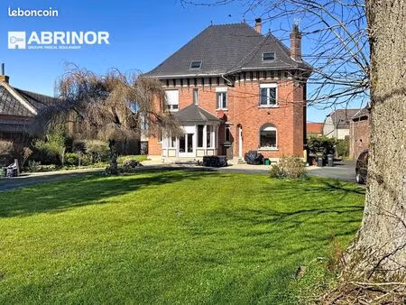 maison 15 pièces 450 m²