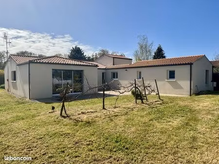 maison 6 pièces 150 m²