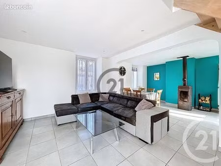 maison 4 pièces 110 m²