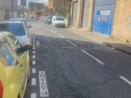 commerce divers 313 m²