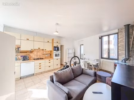 maison 5 pièces 105 m²