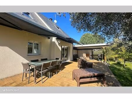 maison 6 pièces 160 m²