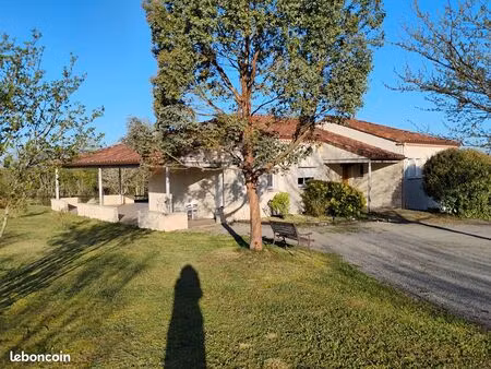 maison plain-pied 130 m² idéalement située