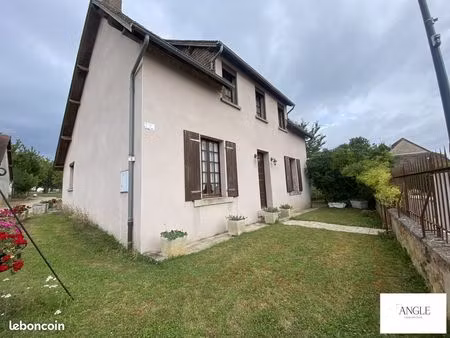 propriété 6 pièces 167 m²