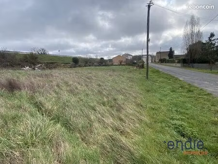 terrain 1268 m² st eanne