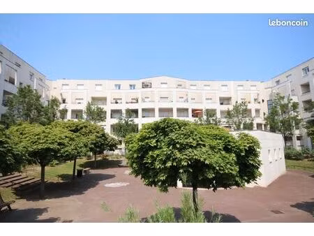 appartement 4 pièces 80 m²