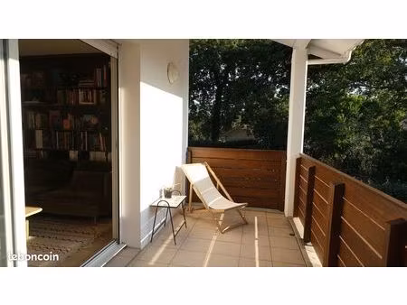 appartement t3 53m2 avec terrasse