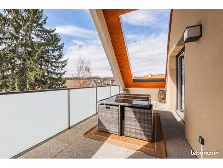 appartement 3 pièces en attique