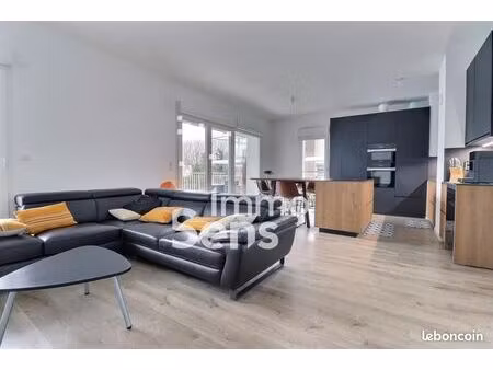 appartement 4 pièces 91 m²