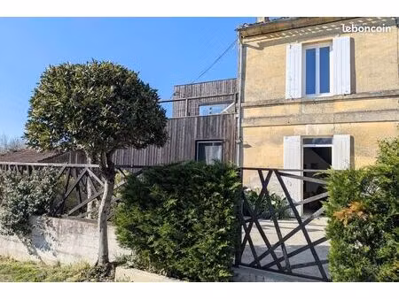 maison 6 pièces 179 m²