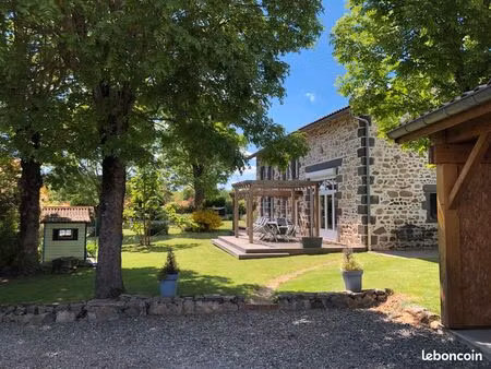 ? coup de cœur – maison familiale meublée « prête à vivre » de 196 m² avec grand terrain c