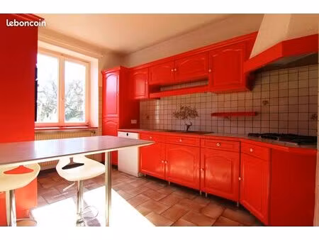 maison 6 pièces 136 m²