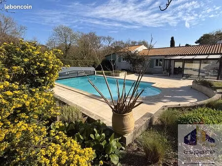 propriété 6 pièces 143 m²