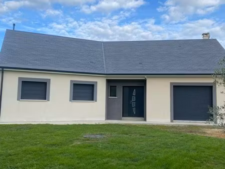 maison de plain-pied  148 m² 3 chambres