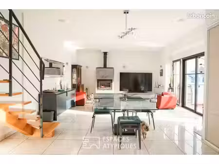 maison 10 pièces 289 m²
