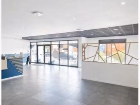 local tout commerce :direct propriétaire