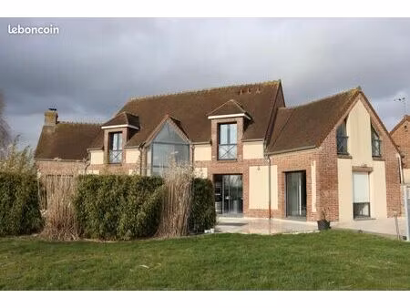 pavillon 7 pièces 265 m²