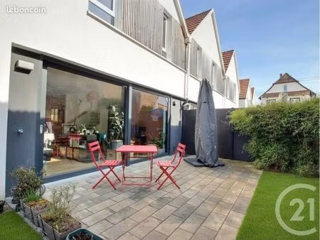 maison 5 pièces 96 m²