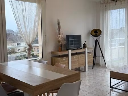 t3 meublé 65m2 avec balcon -lipsheim proche gare ?