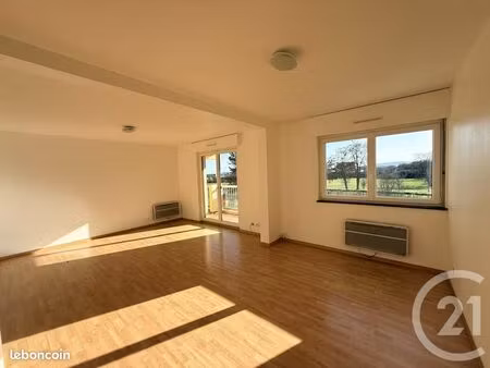 appartement 3 pièces 80 m²