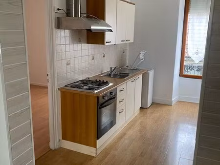 appartement 2 pièces 27 m² – travaux en cours – idéal investisseur