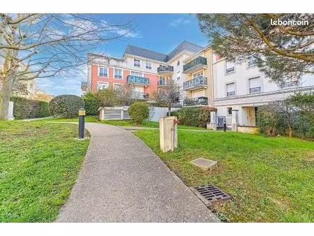 f3 de 56m2 avec grand jardin - les symphonies