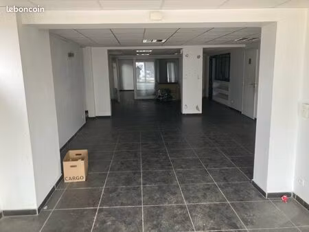 bureaux / cabinets lumineux – halluin – 290 m²
