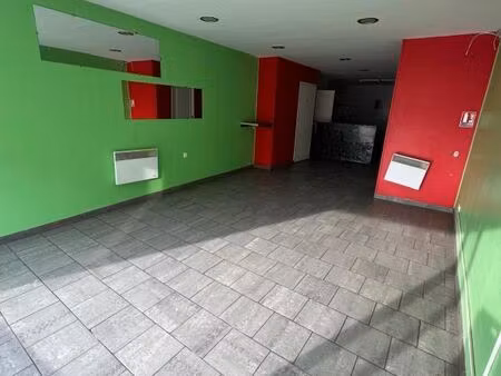 local commercial 80 m²