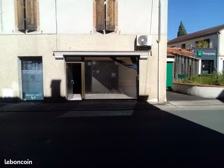 location local commercial