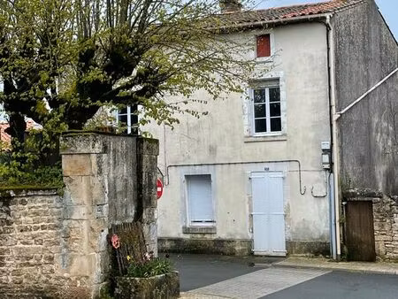 maison - 187 m2 - celles-sur-belle