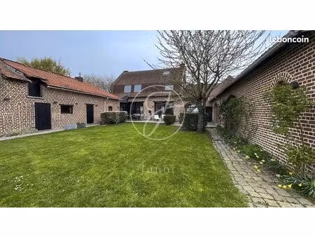 ferme 7 pièces 310 m²