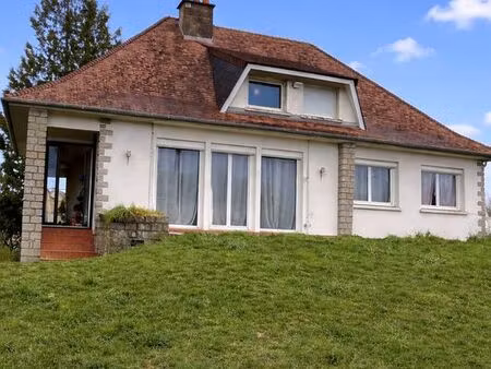 maison 6 pièces 200 m²